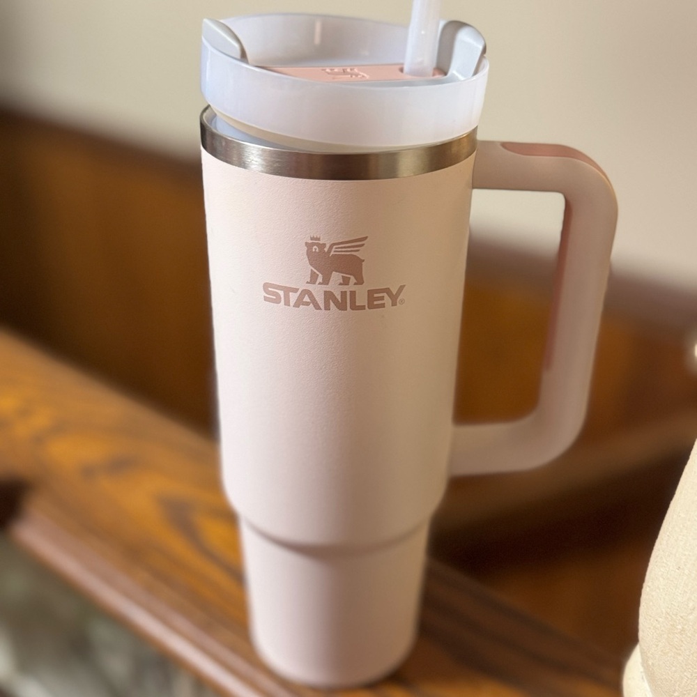 Stanley Pink Insulated Mug for Dining